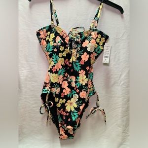 Women’s Celebrity Pink Swim swimsuit Large NWT